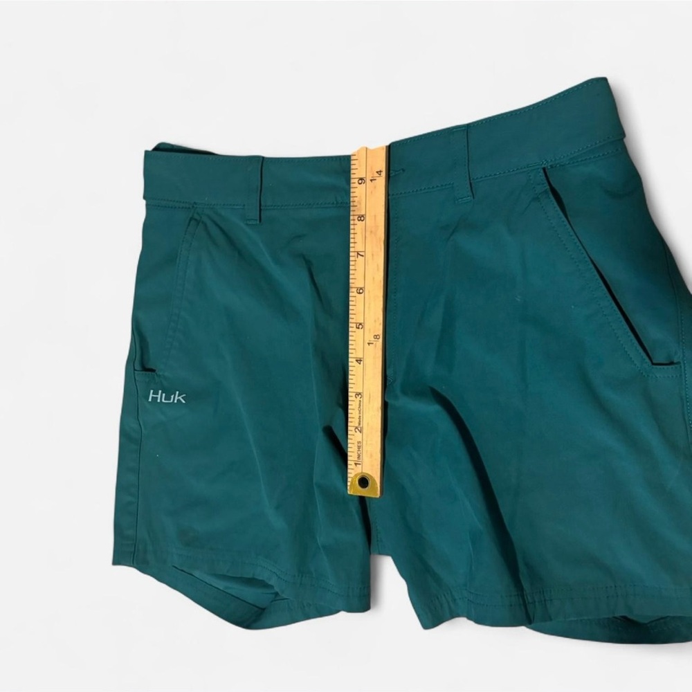 HUK Fishing Shorts Women’s Small Teal Outdoors Hiking Lake Vacation Sport - Picture 5 of 6